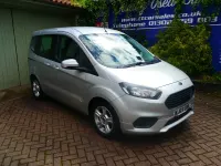 Used Ford Tourneo Courier Zetec 100 HP (73 kW) 2019 Silver MPV