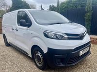 Used Toyota Proace Active 120 HP (88 kW) 2023 White MPV