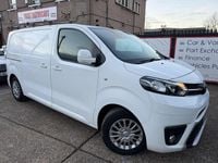 Usado Toyota Proace Comfort 115 CV (84 kW) 2017 Blanco Monovolumen