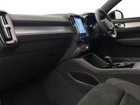 Used Volvo XC40 Plus 161 HP (118 kW) 2025 Silver SUV