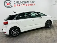 Used Citroën C4 Feel 2019 White MPV