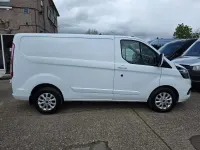 Used Ford Transit Custom Limited 130 HP (95 kW) 2021 White Van