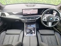 Gebraucht BMW X5 M Sport 298 PS (219 kW) 2025 Schwarz SUV