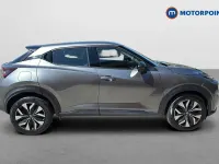 Usado Nissan Juke Acenta 2021 Cinzento SUV