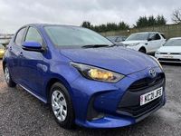 Used Toyota Yaris Hybrid Design 116 HP (85 kW) 2025 Blue Hatchback