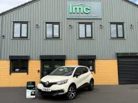 Used Renault Captur Dynamique 90 HP (66 kW) 2018 Cream SUV