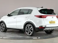 Used Kia Sportage Plus 134 HP (98 kW) 2019 White SUV