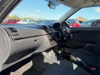 Begagnad Skoda Fabia Elegance 105 HK (77 kW) 2012 Grön Kombi