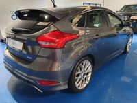 Used Ford Focus ST-Line 125 HP (91 kW) 2017 Grey Hatchback
