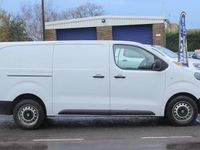 Used Vauxhall Vivaro 145 HP (106 kW) 2024 White MPV