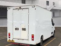 Second-hand Vauxhall Movano 145 CP (106 kW) 2019 Alb Monovolum