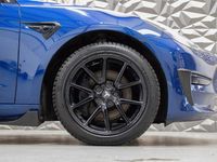 Used Tesla Model 3 Standard Range Plus 177 kW (241 HP) 2020 Blue Sedan