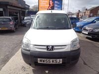 Used Peugeot Partner 69 HP (50 kW) 2005 White MPV