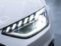 Używany Audi A4 Black Edition 190 KM (139 kW) 2020 Biały Sedan/Limuzyna