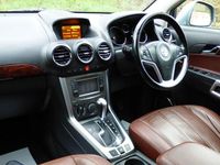 Usado Vauxhall Antara 163 HP (119 kW) 2012 Cinzento SUV