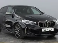 Usado BMW M135 Shadowline 302 CV (222 kW) 2021 Negro Utilitario