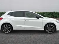 Usado Seat Ibiza 2024 Branco Citadino