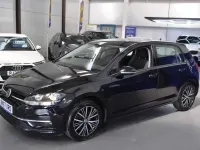 Used VW Golf VII SE 115 HP (84 kW) 2017 Black Hatchback