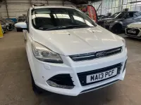 Usado Ford Kuga Titanium X 163 HP (119 kW) 2013 Branco SUV