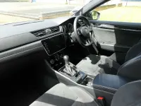 Used Skoda Superb 140 HP (102 kW) 2018 Brilliant silver metallic Hatchback