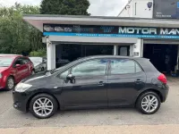 Used Toyota Auris 101 HP (74 kW) 2009 Black Hatchback