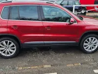 Usado VW Tiguan Edition 150 HP (110 kW) 2015 Vermelho SUV