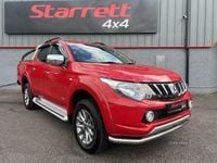 Used Mitsubishi L200 2017 Red Pickup