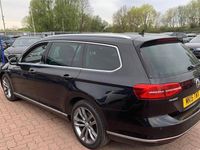 Used VW Passat GT 150 HP (110 kW) 2015 Deep black pearl Estate