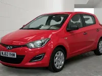 Used Hyundai i20 Classic 2013 Red Hatchback
