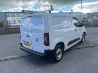 Used Peugeot Partner Premium 131 HP (96 kW) 2023 White MPV