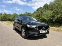 Used Volvo XC60 Momentum 2017 Black SUV