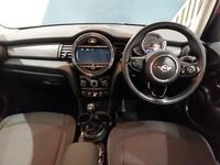 Used Mini Cooper D 116 HP (85 kW) 2017 Red Hatchback