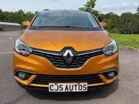 Used Renault Scenic E-Tech Dynamique 130 HP (95 kW) 2017 Yellow MPV