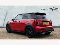 Used Mini Cooper Exclusive 136 HP (100 kW) 2023 Red Hatchback