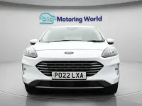 Käytetty Ford Kuga Titanium 190 HP (139 kW) 2022 Valkoinen Katumaasturi