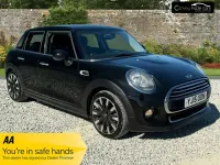 Begagnad Mini Cooper Hatch 136 HK (100 kW) 2015 Svart Halvkombi
