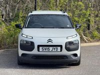 Used Citroën C4 Cactus Feel 101 HP (74 kW) 2015 White Hatchback