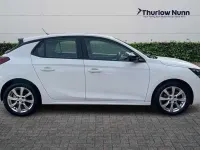 Used Vauxhall Corsa Design Edition 75 HP (55 kW) 2023 Arctic white Hatchback