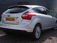 Used Ford Focus Zetec 125 HP (91 kW) 2013 Silver Hatchback