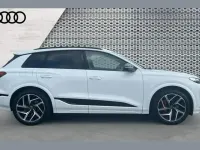 Used Audi Q6 e-tron Advanced 285 kW (388 HP) 2024 White SUV