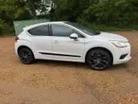 Used Citroën DS4 2011 White Hatchback