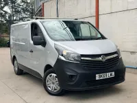 Used Vauxhall Vivaro S 95 HP (69 kW) 2019 Silver MPV