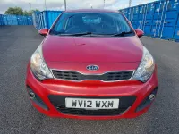 Used Kia Rio 84 HP (61 kW) 2012 Red Hatchback
