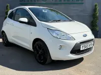 Used Ford Ka Zetec 69 HP (50 kW) 2015 White Hatchback