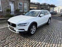 Used Volvo V90 CC Pro 235 HP (172 kW) 2017 White Estate