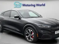 Usado Ford Mustang Standard Range 269 HP (197 kW) 2021 Preto Carrinha