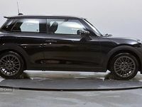 Begagnad Mini Cooper Classic 2024 Svart Halvkombi