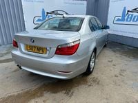 Begagnad BMW 520 2007 Silver Sedan