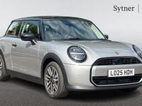 Usado Mini Cooper Hatch 113 kW (154 HP) 2025 Prateado Citadino