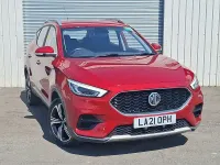 Used MG ZS Excite 106 HP (77 kW) 2021 Red SUV